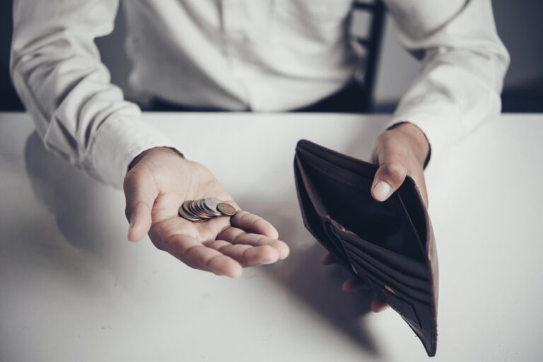 Réduire la dette d’une entreprise : solutions financières et alternatives